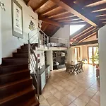 度假居 Villino La Cascata Asso