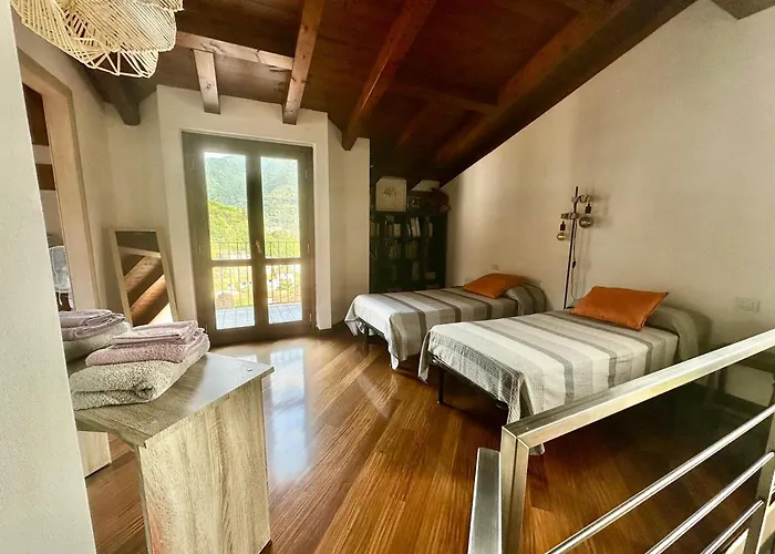 Villino La Cascata * Asso