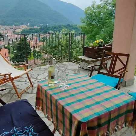 Villino La Cascata *